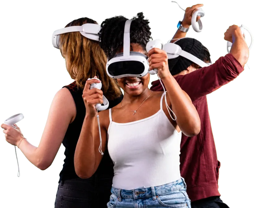 Приятели играят във VR Arena